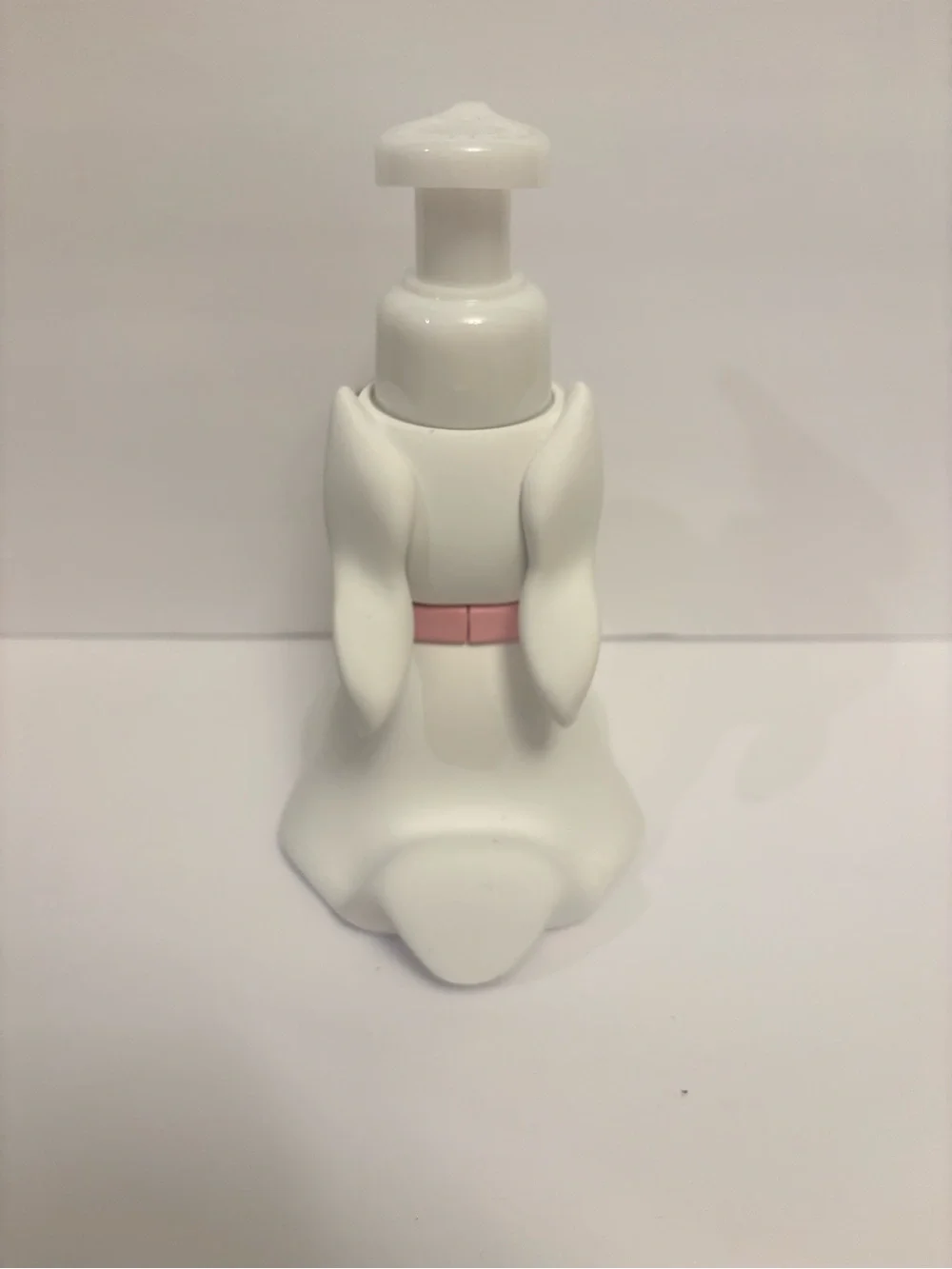 Bath & Body Works Nightmare Before Christmas Zero Soap Dispenser Holder IN HAND